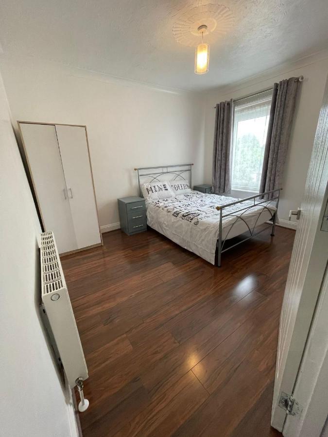 4 Bedroom House 10 Mins Walk To The Beach And Less Than A Mile From Bournemouth Main Station Zewnętrze zdjęcie