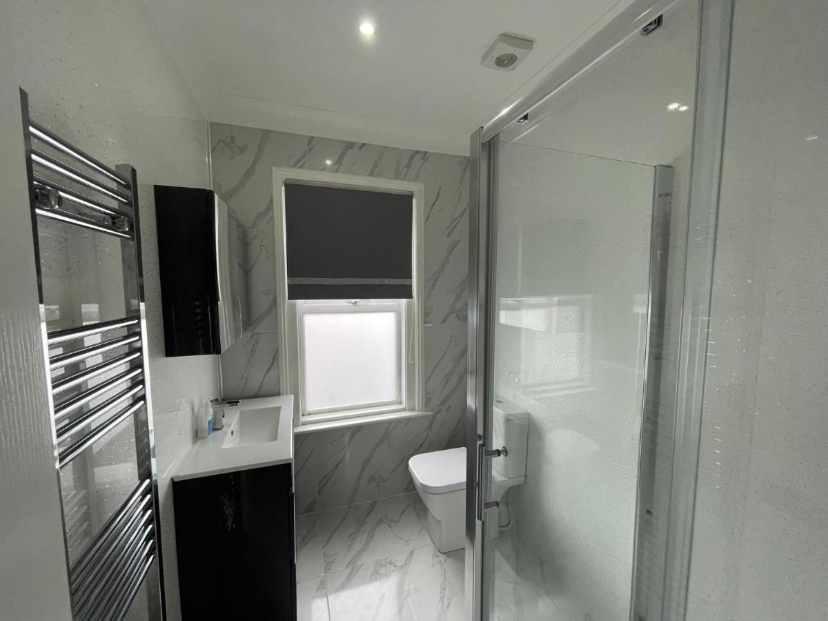 4 Bedroom House 10 Mins Walk To The Beach And Less Than A Mile From Bournemouth Main Station Zewnętrze zdjęcie