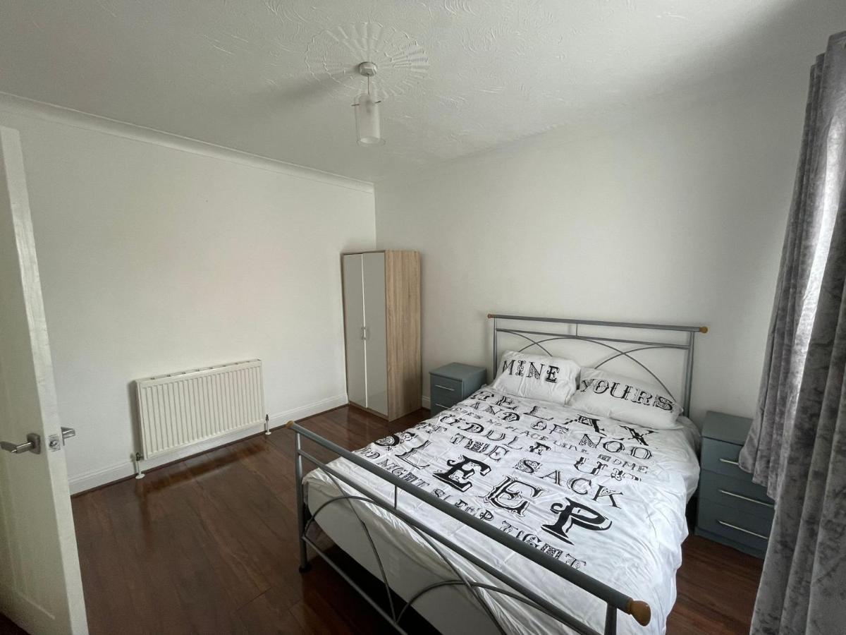 4 Bedroom House 10 Mins Walk To The Beach And Less Than A Mile From Bournemouth Main Station Zewnętrze zdjęcie