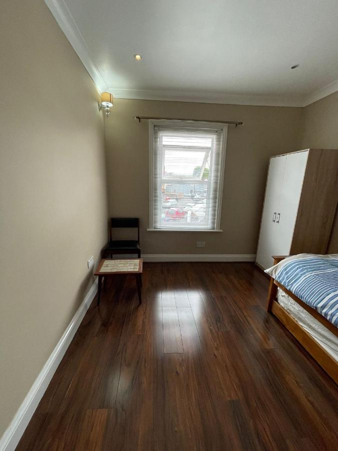 4 Bedroom House 10 Mins Walk To The Beach And Less Than A Mile From Bournemouth Main Station Zewnętrze zdjęcie